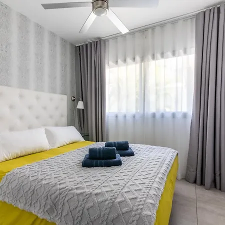 Gaviota Holidayfv Apartment *